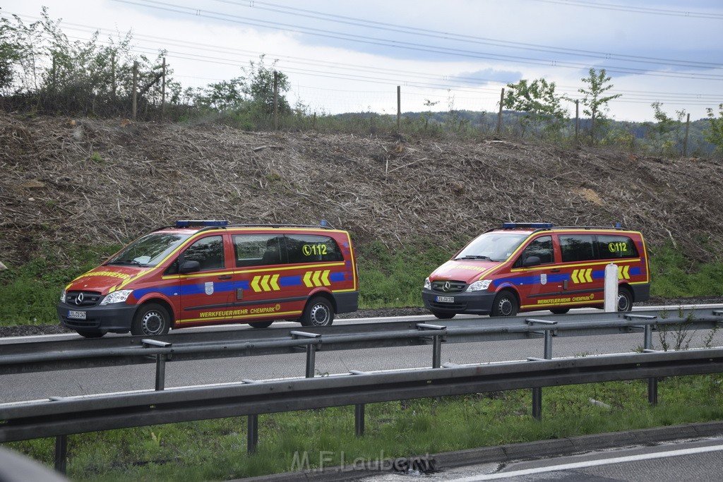 VU Gefahrgut LKW umgestuerzt A 4 Rich Koeln Hoehe AS Gummersbach P028.JPG - Miklos Laubert